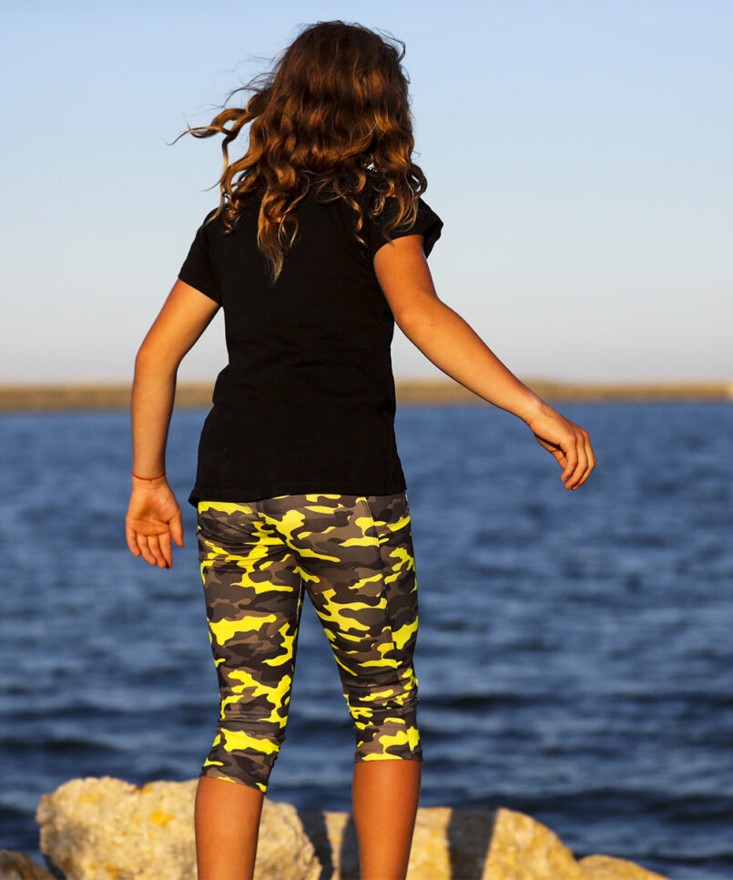 camo neon raglan top in black for girls tennis by zoe alexander